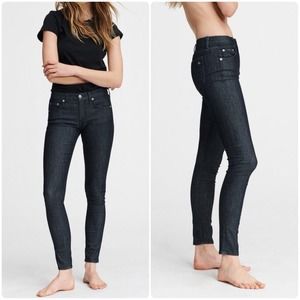 Rag & Bone Legging Skinny Jeans in Dark Indigo Womens size 26 Mid-Rise Stretch